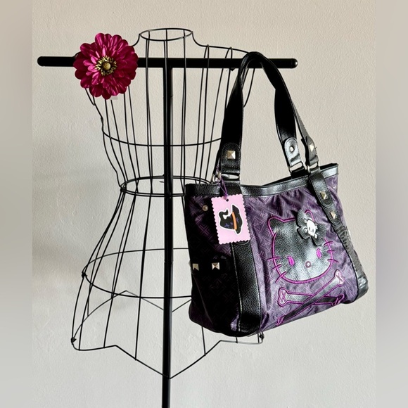 New Hello Kitty Gothic Halloween Purple & Black Skull Skeleton Hand Bag Purse - Picture 13 of 13